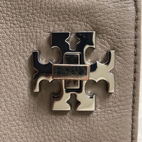 Tory Burch Gray Soft Leather Mercer Tote - Picture 3 of 14